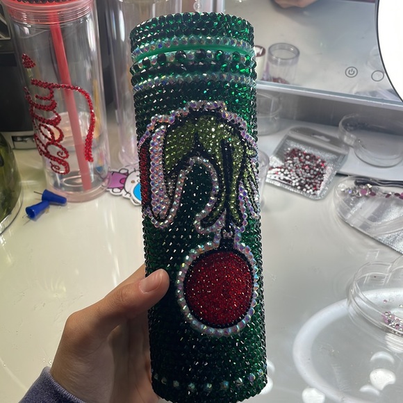 Holiday Crystal Cup - Picture 3 of 4